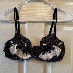 Victoria’s Secret Demi lace bra